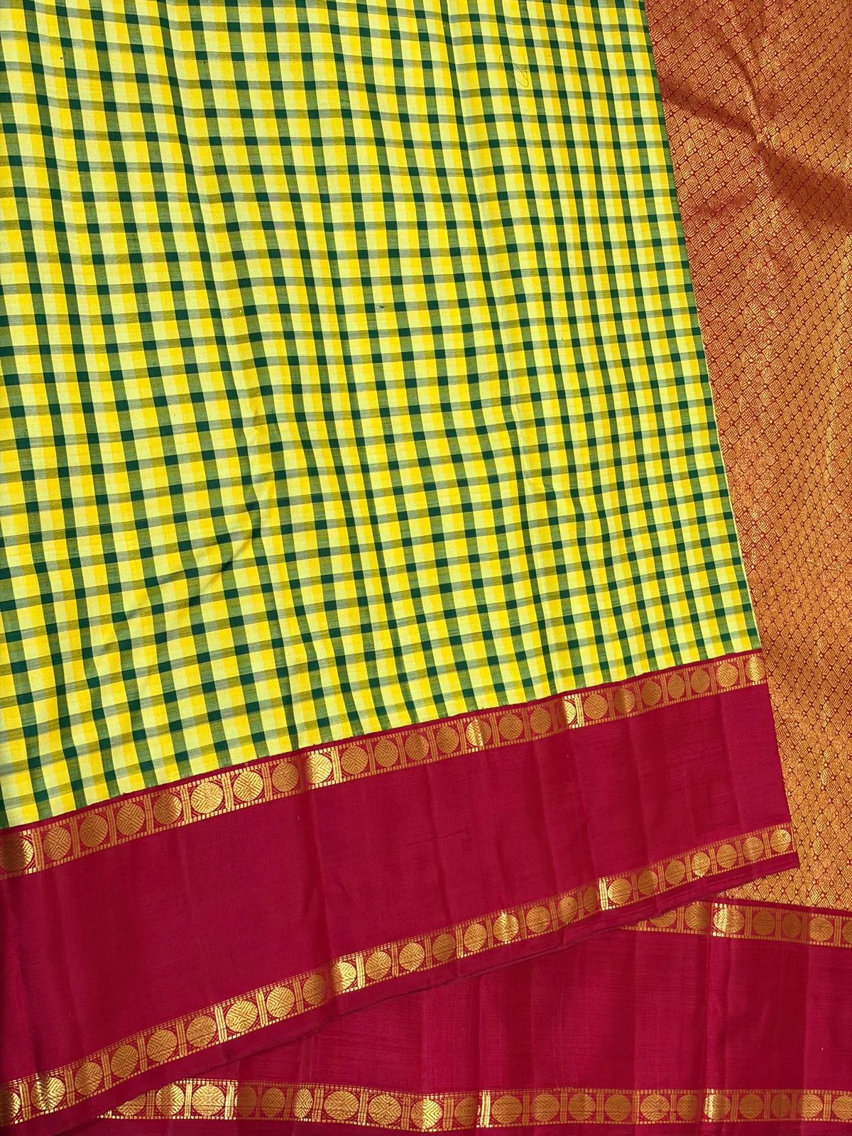 Lemon Yellow and Green Mini Kattam Korvai Contrast Kanchipuram Silk Saree